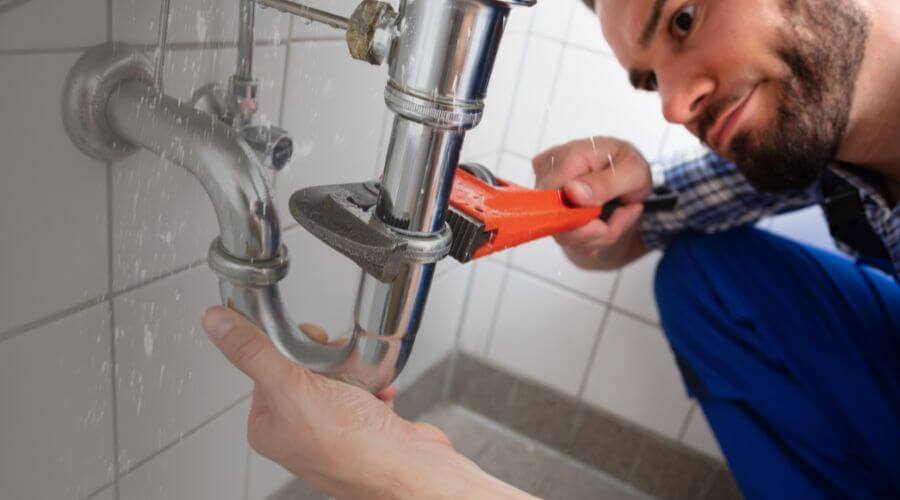Professional same day plumber services in Waterproof, LA
